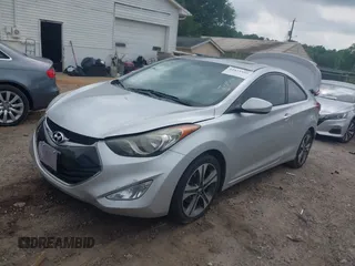2013 Hyundai Elantra GS z VIN KMHDH6AE9DU002802, wystawiony jako IAAI lot #42433199 z przebiegiem 145 643 mil mil oraz . Historia ofert i sprzedaży dostępna na DreamBid. Obrazek 2.