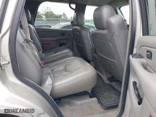 2005 Chevrolet Tahoe LT with VIN 1GNEK13TX5R179282, listed as a IAAI auction lot 42006441 with 245,118 mi miles. Bid and sale history available at carsss.com. Image 8.