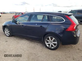 2017 Volvo V60 Premier with VIN YV140MEK6H1335489, listed as a Copart auction lot 79874833 with 86,244 mi miles. Bid and sale history available at carsss.com. Image 2.