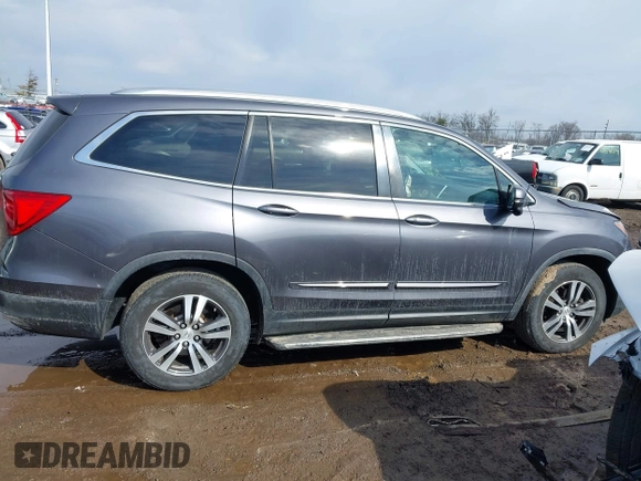 2017 Honda Pilot EX-L with VIN 5FNYF5H53HB029780, listed as a IAAI auction lot 41667838 with 104,803 mi miles. Bid and sale history available at carsss.com. Image 13.