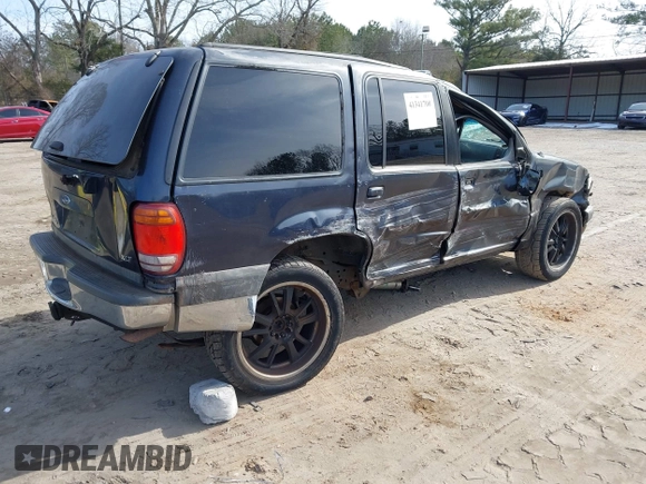 2000 Ford Explorer XLT with VIN 1FMZU63E1YZB81246, listed as a IAAI auction lot 41341700 with 241,373 mi miles and . Bid and sale history available at DreamBid. Image 4.