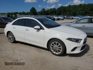 2019 Mercedes-Benz A 220 z VIN WDD3G4EB6KW001346, wystawiony jako Copart lot #64988385 z przebiegiem Nie podano mil oraz Czysty tytuł • Clean title. Historia ofert i sprzedaży dostępna na DreamBid. Obrazek 4.