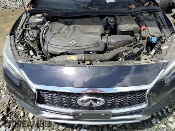2018 Infiniti QX30 Premium with VIN SJKCH5CR7JA044597, listed as a Copart auction lot 47276404 with 102,007 mi miles. Bid and sale history available at carsss.com. Image 12.
