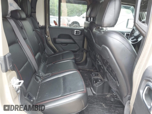 2020 Jeep Gladiator Rubicon z VIN 1C6JJTBG6LL179541, wystawiony jako IAAI lot #42050510 z przebiegiem 52 784 mil mil oraz . Historia ofert i sprzedaży dostępna na DreamBid. Obrazek 8.