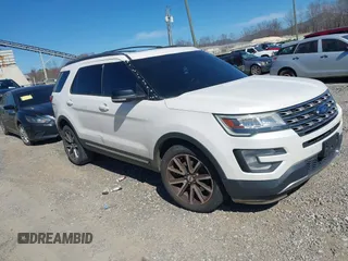 2016 Ford Explorer XLT with VIN 1FM5K8D8XGGC39065, listed as a IAAI auction lot 41794488 with 163,970 mi miles. Bid and sale history available at carsss.com. Image 1.