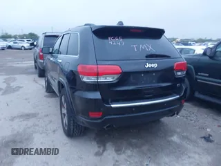 2015 Jeep Grand Cherokee High Altitude with VIN 1C4RJECG1FC654247, listed as a IAAI auction lot 41897014 with 204,630 mi miles. Bid and sale history available at carsss.com. Image 16.