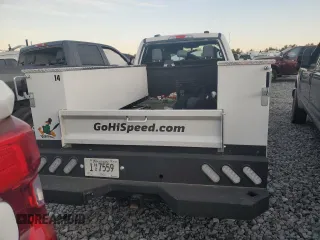 2024 Ford F-350 z VIN 1FT8X3AA0REF17323, wystawiony jako Copart lot #50210635 z przebiegiem 4 180 mil mil oraz Szkoda całkowita • Salvage title. Historia ofert i sprzedaży dostępna na DreamBid. Obrazek 6.