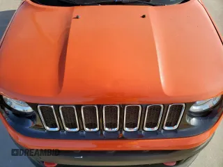 2015 Jeep Renegade Trailhawk z VIN ZACCJBCT8FPC23014, wystawiony jako Copart lot #60025465 z przebiegiem 46 645 mil mil oraz Czysty tytuł • Clean title. Historia ofert i sprzedaży dostępna na DreamBid. Obrazek 12.