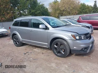 2018 Dodge Journey Crossroad with VIN 3C4PDDGG1JT430525, listed as a IAAI auction lot 40587131 with 108,564 mi miles. Bid and sale history available at carsss.com. Image 1.