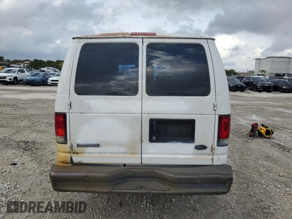 2006 Ford Econoline Cargo Commercial with VIN 1FTNS24W46HA45866, listed as a Copart auction lot 42109465 with 203,751 mi miles and Clean Title. Bid and sale history available at DreamBid. Image 6.