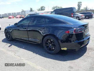 2022 Tesla Model S with VIN 5YJSA1E51NF464231, listed as a IAAI auction lot 42077838 with 53,290 mi miles and . Bid and sale history available at DreamBid. Image 3.