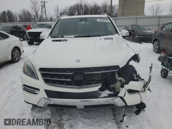 2014 Mercedes-Benz M 350 with VIN 4JGDA2EB5EA392684, listed as a Copart auction lot 44908155 with 212,664 mi miles and Clean Title. Bid and sale history available at DreamBid. Image 5.