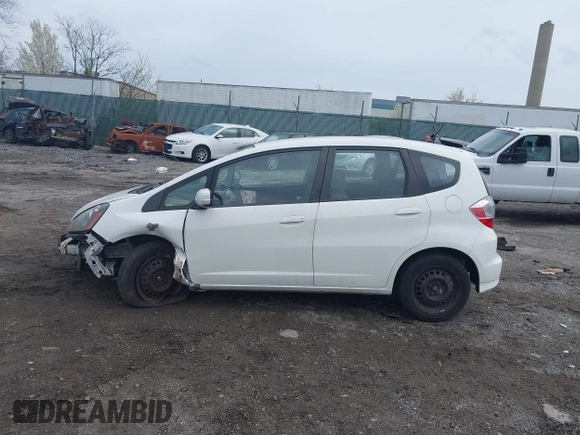 2013 Honda Fit with VIN JHMGE8H36DC022455, listed as a IAAI auction lot 41955605 with 172,471 mi miles. Bid and sale history available at carsss.com. Image 15.