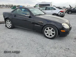 2002 Mercedes-Benz SLK-Class 2.3L Kompressor with VIN WDBKK49F82F266706, listed as a Copart auction lot 43707845 with 53,334 mi miles and Salvage Title. Bid and sale history available at carsss.com. Image 4.