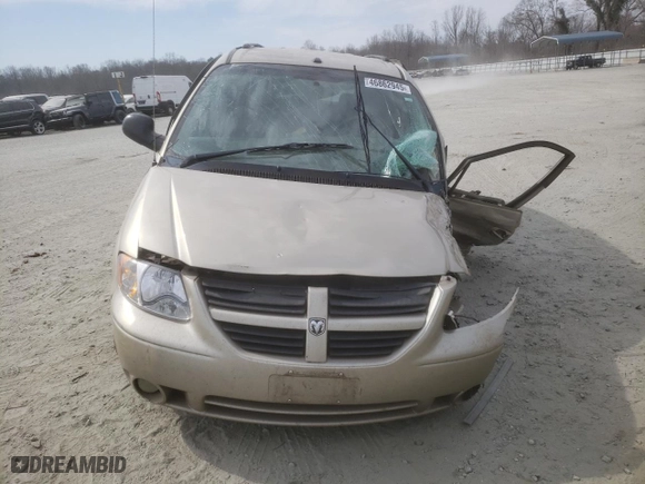 2006 Dodge Grand Caravan SXT with VIN 2D4GP44L46R883656, listed as a Copart auction lot 46862945 with 0 mi miles and Salvage Title. Bid and sale history available at carsss.com. Image 5.
