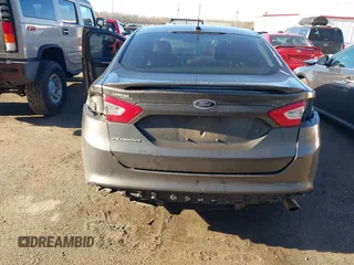 2016 Ford Fusion S with VIN 3FA6P0G75GR155572, listed as a IAAI auction lot 41847452 with 133,976 mi miles. Bid and sale history available at carsss.com. Image 12.