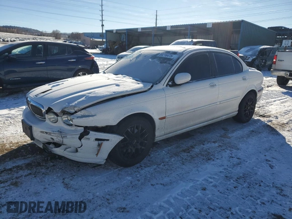 2005 Jaguar X-Type z VIN SAJWB52D95XE21462, wystawiony jako Copart lot #89216475 z przebiegiem 114 257 mil mil oraz Szkoda całkowita • Salvage title. Historia ofert i sprzedaży dostępna na DreamBid. Obrazek 1.