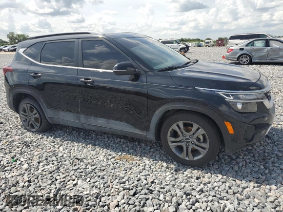 2023 Kia Seltos S with VIN KNDEU2AAXP7356776, listed as a Copart auction lot 64001135 with 58,275 mi miles and Salvage title. Bid and sale history available at DreamBid. Image 4.
