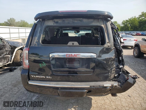 2019 GMC Yukon XL Denali with VIN 1GKS2HKJ7KR174772, listed as a Copart auction lot 63087134 with 69,692 mi miles and Salvage Title. Bid and sale history available at carsss.com. Image 6.