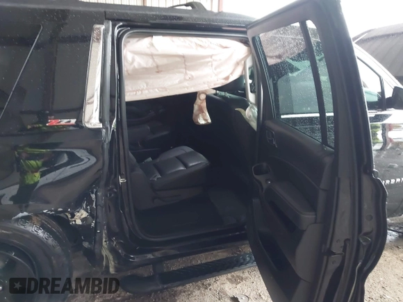 2020 Chevrolet Suburban LT z VIN 1GNSKHKC4LR304237, wystawiony jako IAAI lot #41179977 z przebiegiem 94 302 mil mil oraz . Historia ofert i sprzedaży dostępna na DreamBid. Obrazek 8.
