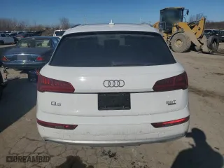 2018 Audi Q5 Premium Plus with VIN WA1BNAFY4J2161609, listed as a Copart auction lot 42531905 with 87,017 mi miles and Salvage Title. Bid and sale history available at carsss.com. Image 6.