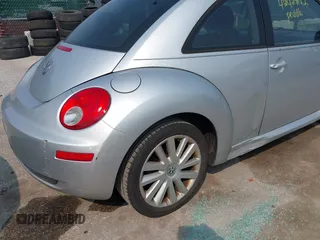 2008 Volkswagen Beetle S z VIN 3VWRW31C88M502079, wystawiony jako IAAI lot #42429122 z przebiegiem 168 324 mil mil oraz . Historia ofert i sprzedaży dostępna na DreamBid. Obrazek 15.
