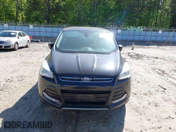 2013 Ford Escape SEL with VIN 1FMCU0HX3DUC67212, listed as a IAAI auction lot 42045568 with 142,382 mi miles. Bid and sale history available at carsss.com. Image 6.