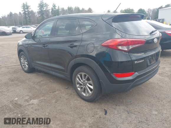 2018 Hyundai Tucson SE z VIN KM8J2CA47JU820390, wystawiony jako IAAI lot #42104349 z przebiegiem 11 725 mil mil oraz . Historia ofert i sprzedaży dostępna na DreamBid. Obrazek 3.