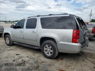 2014 GMC Yukon XL SLT with VIN 1GKS1KE03ER234487, listed as a Copart auction lot 74897284 with 198,965 mi miles and Salvage Title. Bid and sale history available at carsss.com. Image 2.