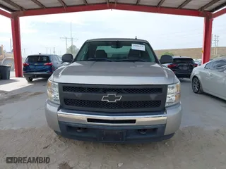 2009 Chevrolet Silverado 1500 LT with VIN 1GCEK29089Z273937, listed as a IAAI auction lot 41880478 with 144,682 mi miles. Bid and sale history available at carsss.com. Image 12.