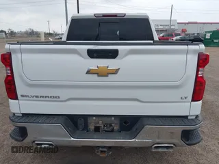 2021 Chevrolet Silverado 1500 LT with VIN 3GCUYDET9MG284461, listed as a IAAI auction lot 41498949 with 102,991 mi miles. Bid and sale history available at carsss.com. Image 16.