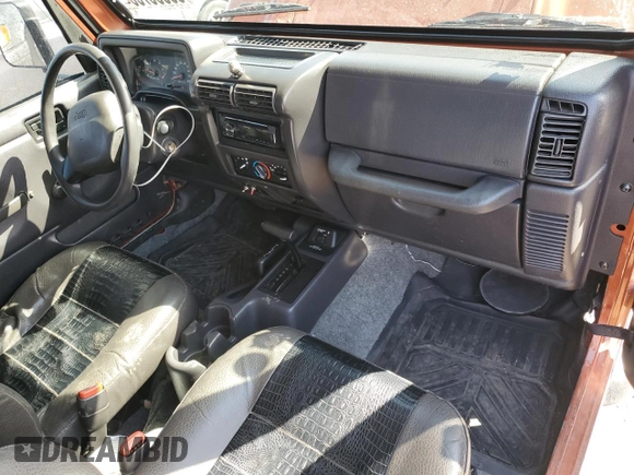 2001 Jeep Wrangler SE with VIN 1J4FA29P21P304534, listed as a Copart auction lot 50096735 with 161,181 mi miles and Salvage Title. Bid and sale history available at carsss.com. Image 8.