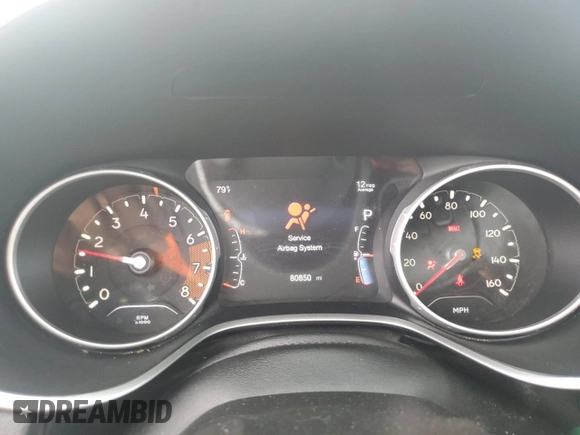 2018 Jeep Compass Latitude with VIN 3C4NJDBBXJT253193, listed as a Copart auction lot 61025465 with 80,850 mi miles and Salvage title. Bid and sale history available at DreamBid. Image 9.