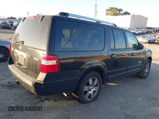 2008 Ford Expedition EL Limited with VIN 1FMFK19558LA35325, listed as a IAAI auction lot 41148196 with 318,224 mi miles. Bid and sale history available at carsss.com. Image 4.
