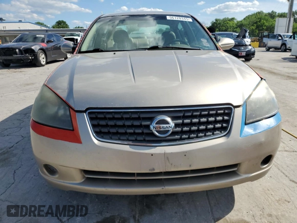 2005 Nissan Altima 2.5 z VIN 1N4AL11D45C116039, wystawiony jako Copart lot #56120345 z przebiegiem 178 953 mil mil oraz Czysty tytuł • Clean title. Historia ofert i sprzedaży dostępna na DreamBid. Obrazek 5.