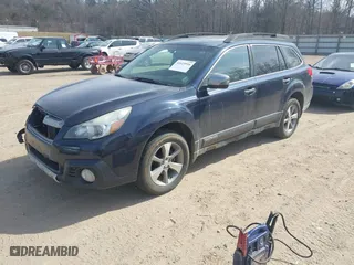 2014 Subaru Outback 2.5i Limited with VIN 4S4BRCPC3E3243402, listed as a IAAI auction lot 41629916 with 202,288 mi miles. Bid and sale history available at carsss.com. Image 17.
