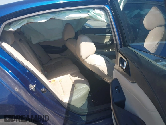 2017 Nissan Maxima SV with VIN 1N4AA6AP9HC414880, listed as a IAAI auction lot 41311227 with 54,570 mi miles and . Bid and sale history available at DreamBid. Image 8.