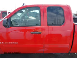 2007 Chevrolet Silverado 1500 Work Truck with VIN 2GCEC19C071649487, listed as a IAAI auction lot 41939668 with 162,065 mi miles and . Bid and sale history available at DreamBid. Image 15.