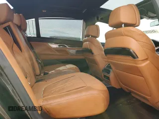 2022 BMW 7 Series 750i xDrive с VIN WBA7U2C01NCK83702, выставлен на аукционе Copart как лот 45450975 с пробегом Не указан миль и Списание • Salvage title. История ставок и продаж доступна на DreamBid. Изображение 10.