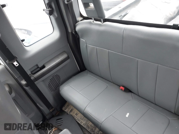 2014 Ford F-250 XL with VIN 1FT7X2A66EEB68938, listed as a IAAI auction lot 41548626 with 130,503 mi miles and . Bid and sale history available at DreamBid. Image 8.