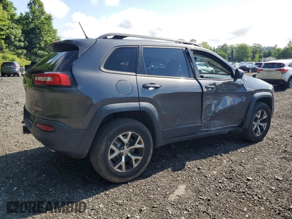 2015 Jeep Cherokee Trailhawk с VIN 1C4PJMBS3FW698997, выставлен на аукционе Copart как лот 63470875 с пробегом 107 535 миль миль и Списание • Salvage title. История ставок и продаж доступна на DreamBid. Изображение 3.