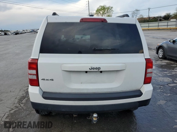 2014 Jeep Patriot Sport with VIN 1C4NJRBB5ED817177, listed as a Copart auction lot 52118705 with 139,634 mi miles and Non Repairable. Bid and sale history available at carsss.com. Image 6.