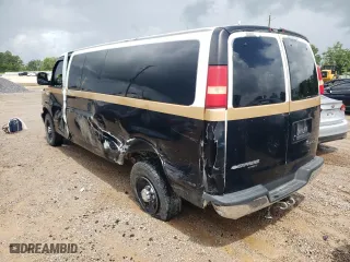 2005 Chevrolet Express Passenger with VIN 1GAHG39U351264538, listed as a Copart auction lot 61422164 with 138,339 mi miles and Salvage Title. Bid and sale history available at carsss.com. Image 2.