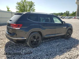 2018 Volkswagen Atlas SE z VIN 1V2PR2CAXJC534254, wystawiony jako Copart lot #61452935 z przebiegiem 105 956 mil mil oraz Czysty tytuł • Clean title. Historia ofert i sprzedaży dostępna na DreamBid. Obrazek 3.