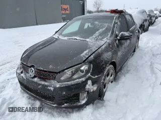 2011 Volkswagen GTI z VIN WVWGV7AJ9BW223203, wystawiony jako Copart lot #44081195 z przebiegiem 206 151 mil mil oraz Szkoda całkowita • Salvage title. Historia ofert i sprzedaży dostępna na DreamBid. Obrazek 1.