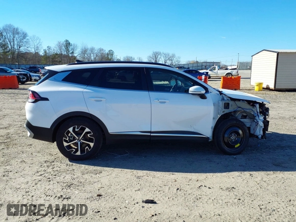 2025 Kia Sportage EX with VIN 5XYK33DF1SG275048, listed as a IAAI auction lot 41744059 with 1,215 mi miles and . Bid and sale history available at carsss.com. Image 14.
