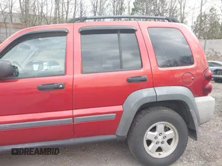 2006 Jeep Liberty Sport with VIN 1J4GL48KX6W137241, listed as a IAAI auction lot 42048621 with 83,523 mi miles and . Bid and sale history available at carsss.com. Image 15.