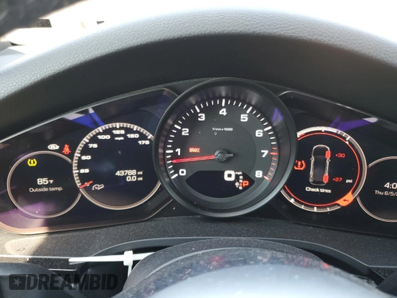 2019 Porsche Cayenne с VIN WP1AA2AY3KDA08539, выставлен на аукционе Copart как лот 60115345 с пробегом 43 768 миль миль и Списание • Salvage title. История ставок и продаж доступна на DreamBid. Изображение 9.