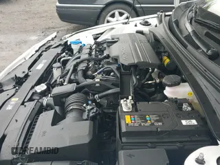 2025 Hyundai Elantra SEL Sport с VIN KMHLM4DG3SU025028, выставлен на аукционе IAAI как лот 43024338 с пробегом 1 963 миль миль и . История ставок и продаж доступна на DreamBid. Изображение 19.