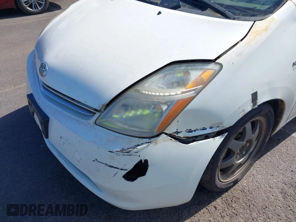 2008 Toyota Prius with VIN JTDKB20U587813256, listed as a IAAI auction lot 42087969 with 126,085 mi miles. Bid and sale history available at carsss.com. Image 6.